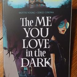 Paperback Book The Me You Love In The Dark Young Corona 