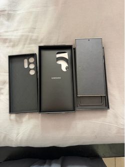 Samsung Galaxy S24 Ultra UNLOCKED