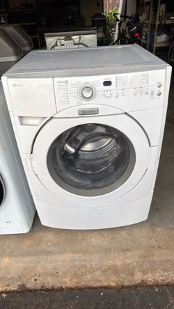 Maytag Neptune Front Load Washer – Works – Model MFW9600SQ0