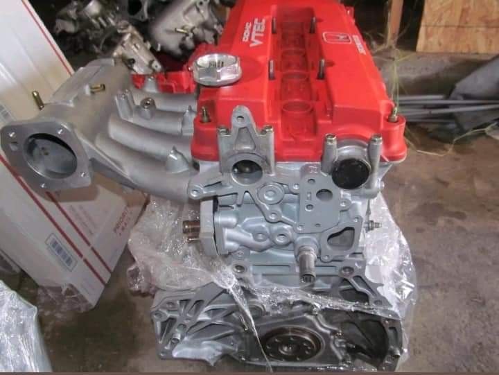 HONDA CRV\VTEC B20\VTEC ENGINE LONG BLOCK WITH TYPE R PISTONS & B18C5