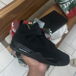 Jordan 4 Black Cats 8.5M , 11M, 13M