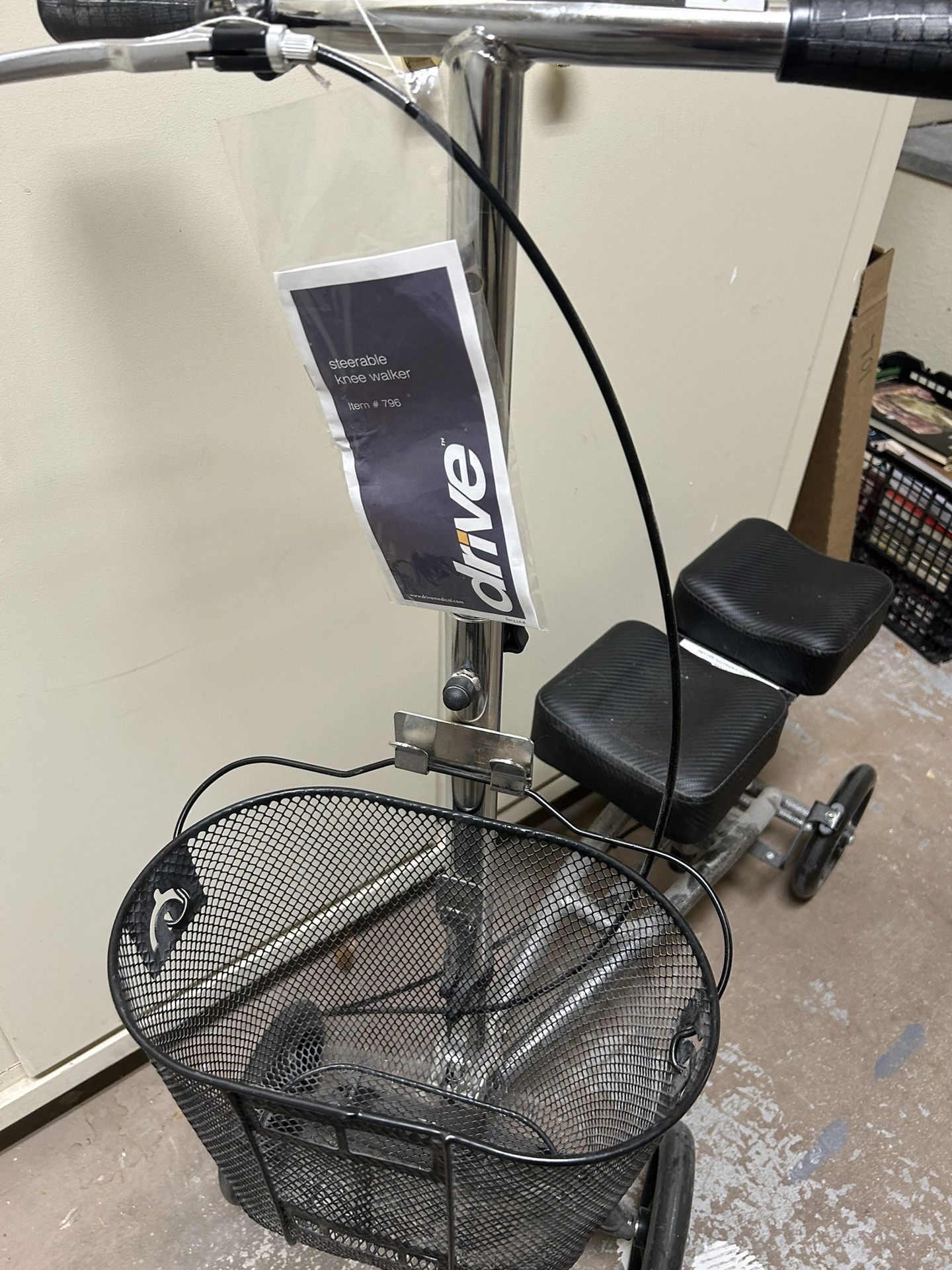Knee Scooter