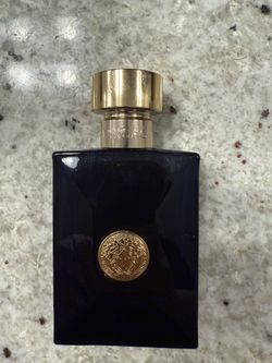Versace Dylan Blue 