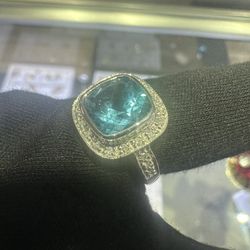  14kt White Gold .18ctw Diamond Blue Topaz Ring