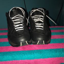 Size 14 Ken Griffin’s