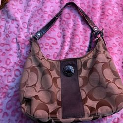 Coach bag (SEND ME ANY OFFER)