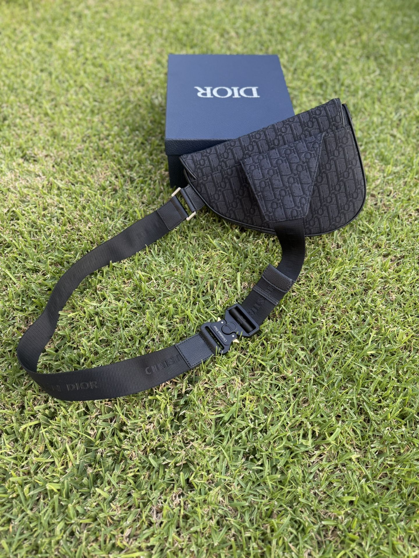 Dior men’s saddle bag
