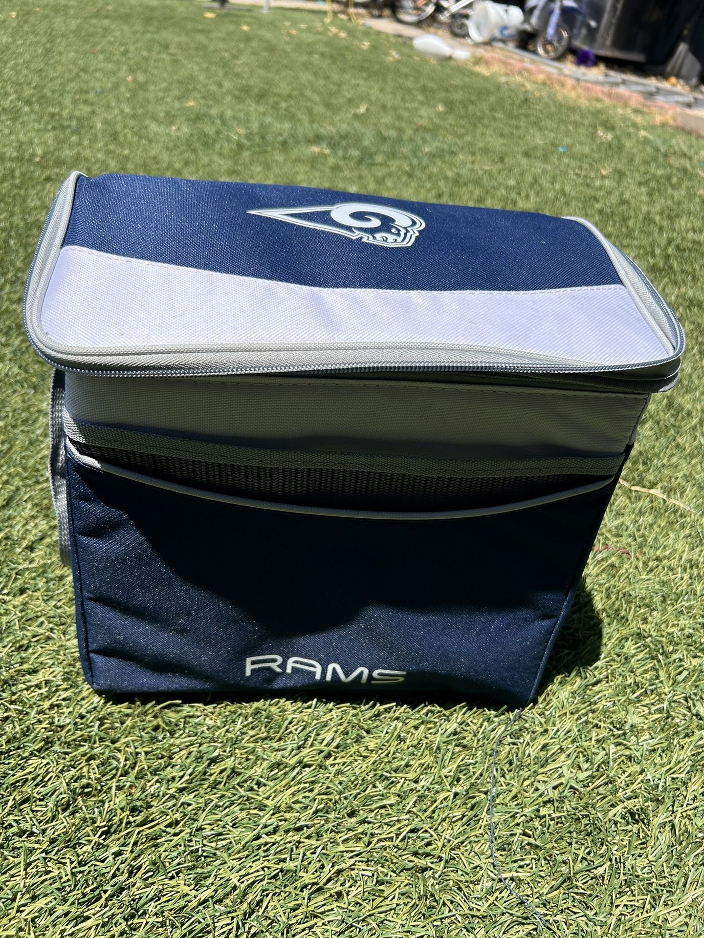 La Rams Portable Soft Cooler 