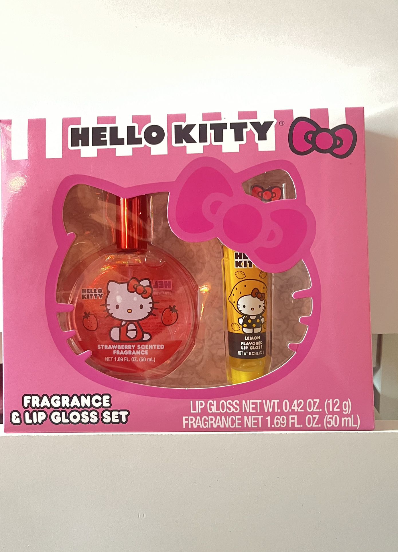 Hello Kitty Fragrance & Lip Gloss Set 