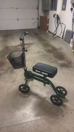 Medical knee scooter