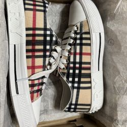 Burberry Shoes