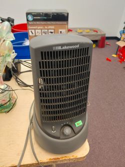 Small oscilating fans