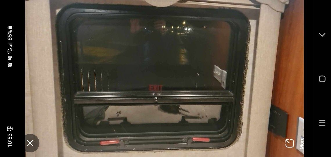 Rv Emergency Window 23 3/4 H By 29 1/2 W