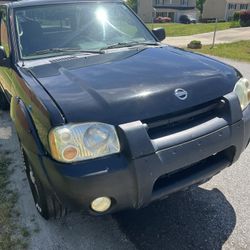 2004 Nissan Frontier Kingcab Pickup V-6