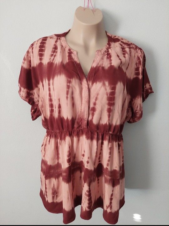 Torrid Women's Plus Size 5XL Tie Dye Top!