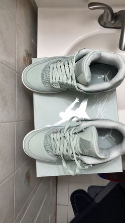 Jordan 4 Retro Seafoam
