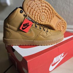 New Nike Mid Shoes