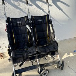 Jeep Wrangler Twin Stroller