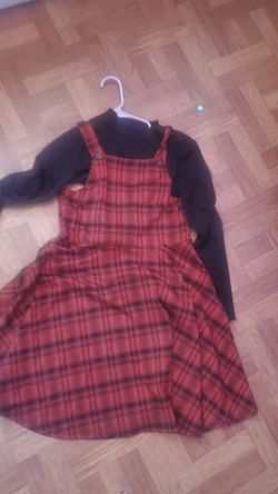 Girls dress size 16