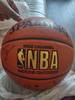 NBA Autographed Basketball By Alonzo Mourning ....