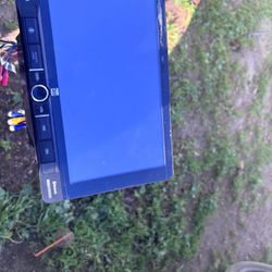 Dual Stereo Touchscreen Works Good Shoot Offers 