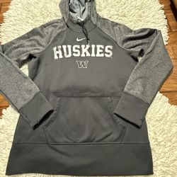 Nike Washington Huskies performance hoodie in gray Large on tag  In very good conditio