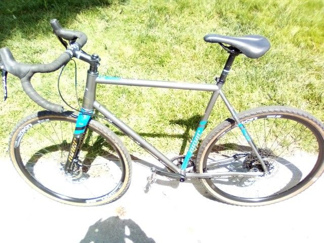 Niner Road Bike All High End Parts On This Bike Retails For $4,395 Dollars Before Tax Selling For $1,500