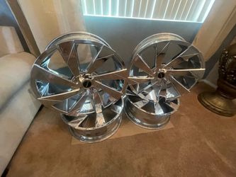 Rims 22” New  5 Lugs