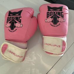Girls Boxing Gloves Pink