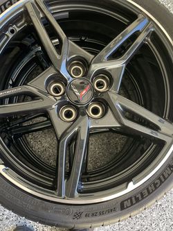 Corvette Rims And Tires Set