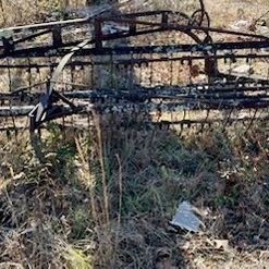 Antique New Idea Hay Rake model: 447