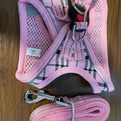 XS Dog Vest And Leash Set 