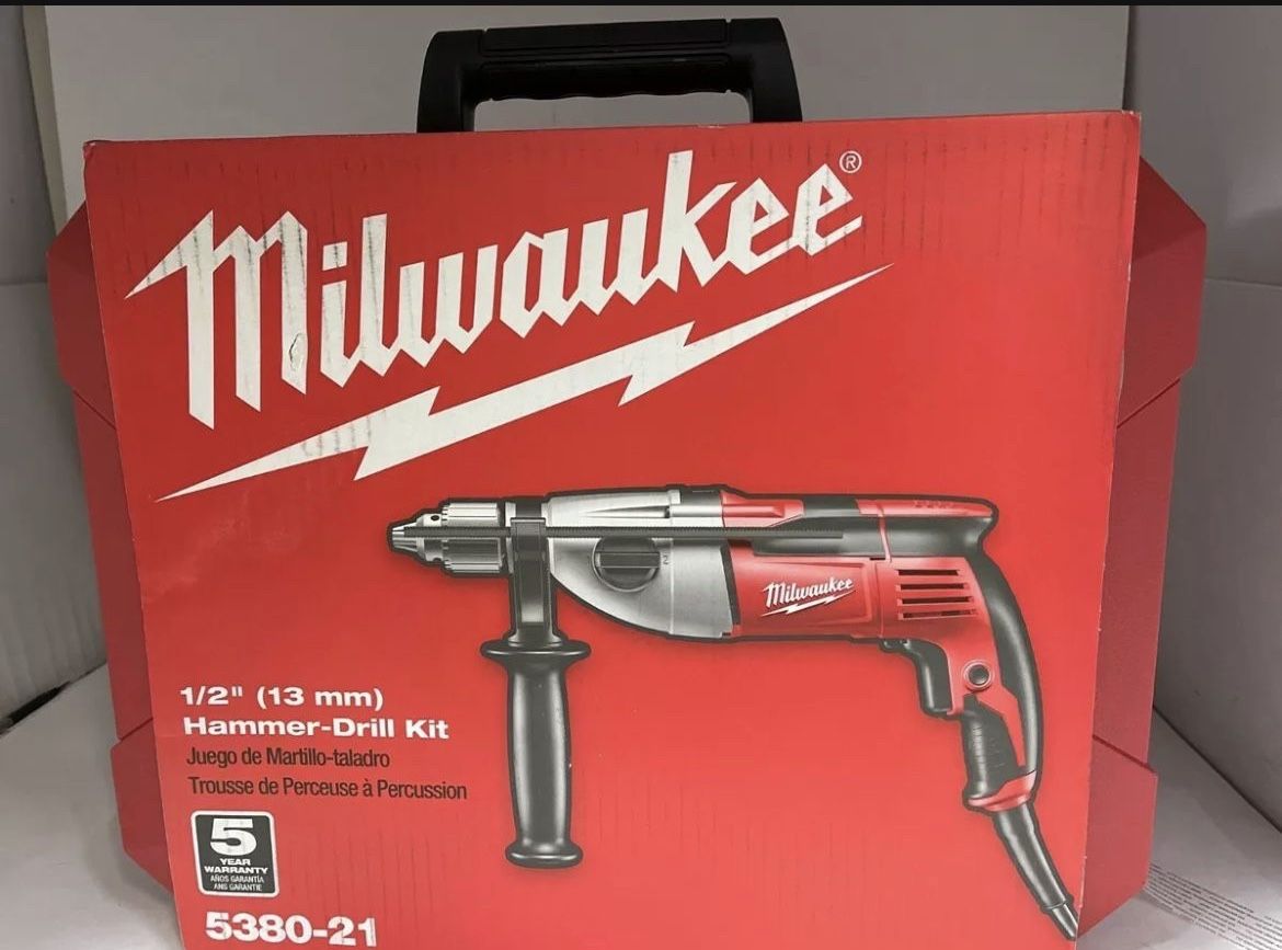 New Milwaukee Heavy Duty 1/2" Hammer Drill 9Amp 5380-21 Chuck Key Hard Case Kit