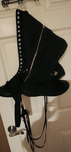 Mens Size 13 Black On Black Knee High Converse