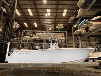 2013 SPORTSMAN HERITAGE 229 POWERED BY YAMAHA 250HP F-S ONLY 400 HOURS!! THE BEST FINANCING PROGRAMS!!