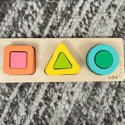 Lovevery geo shapes puzzle