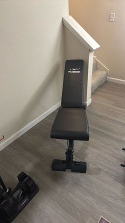 Flybird weight bench assembled - New (move out sale)