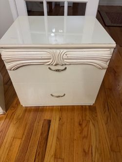 Dresser night stands