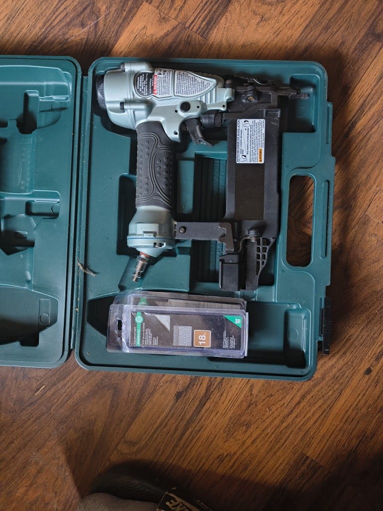  2-inch Pneumatic Brad Nailer