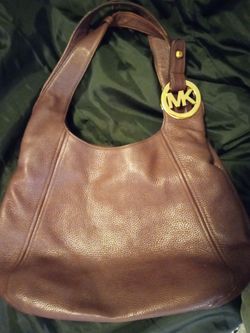 Rare Find. Michael Kors Hobo Purse. Like New!