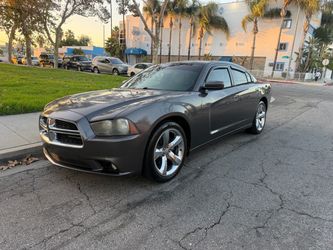 2013 dodge charger sxt