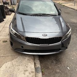 2017 KIA FORTE S