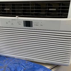 Frigidaire 10,000 Window Air Conditioner 