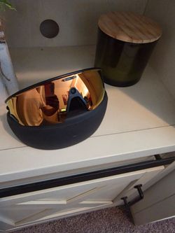 Oakley meta glasses