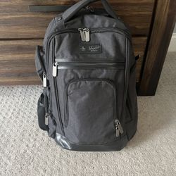 Original Penguin Fletcher Backpack, Black for Sale in St. Charles, IL -  OfferUp