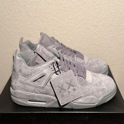 Nike Kaws Jordan 4 Size 10