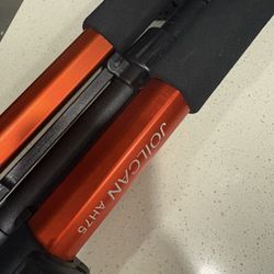 JOILCAN AT35 Tripod (Red & Black) Title: JOILCAN AT35 Aluminum Camera Tripod