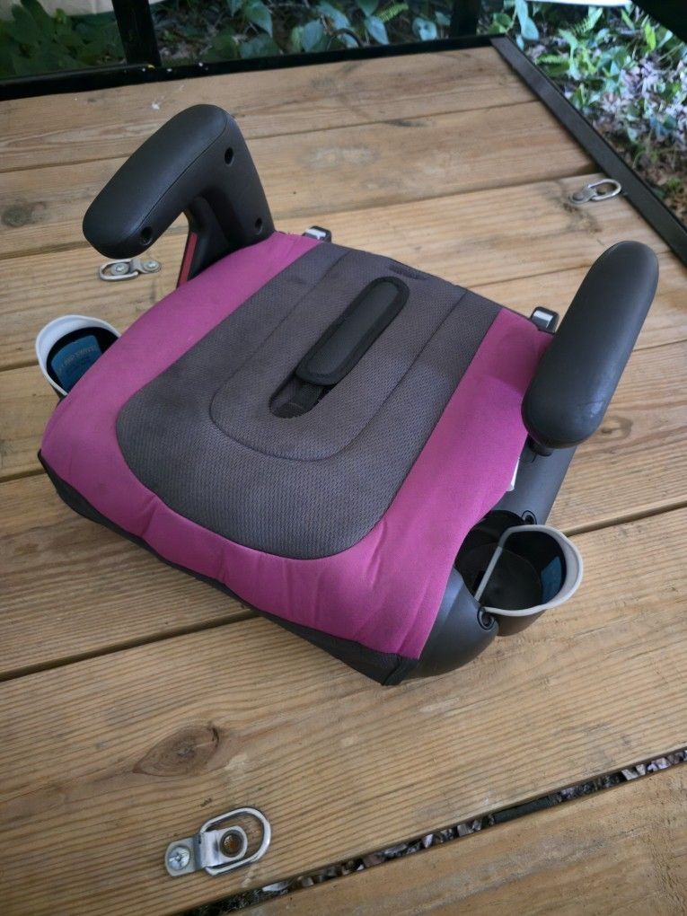 Graco Turbo Go Booster Seat Foldable TakeAlong Car Seat Booster Seat Base