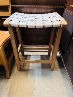 5 Leather Strap Barstools