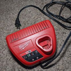 Milwaukee Battery Charger 